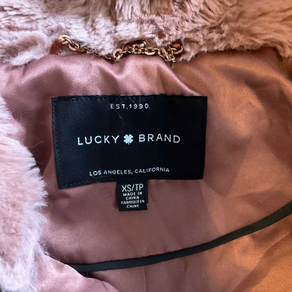 Lucky Brand Faux Fur Hooded‎ Zip-Up Jacket XS Mauve Pink Fuzzy Cozy - Picture 2 of 6